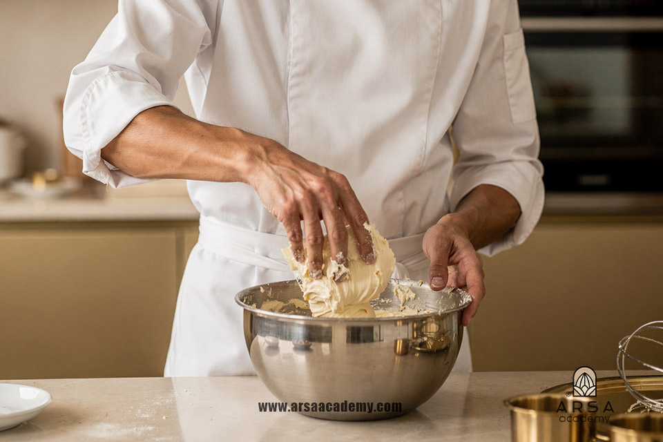 اشتباهات رایج در شیرینیپزی و راهکارهای جلوگیری از آن 2 3 2